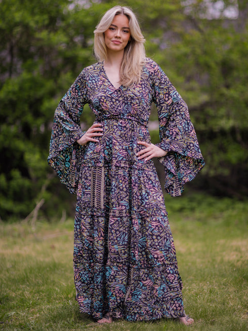 Emma Maxi